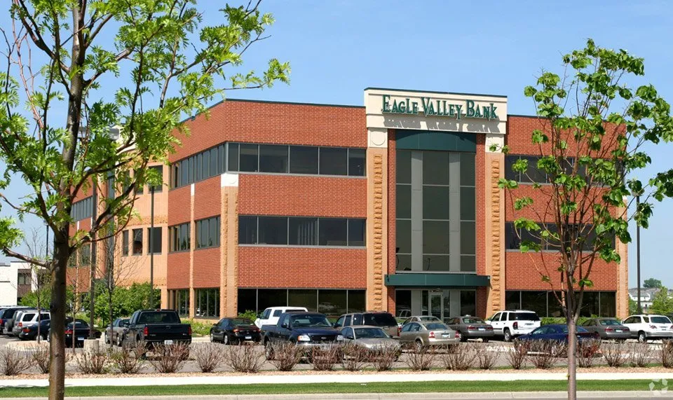 Livea Apple Valley clinic